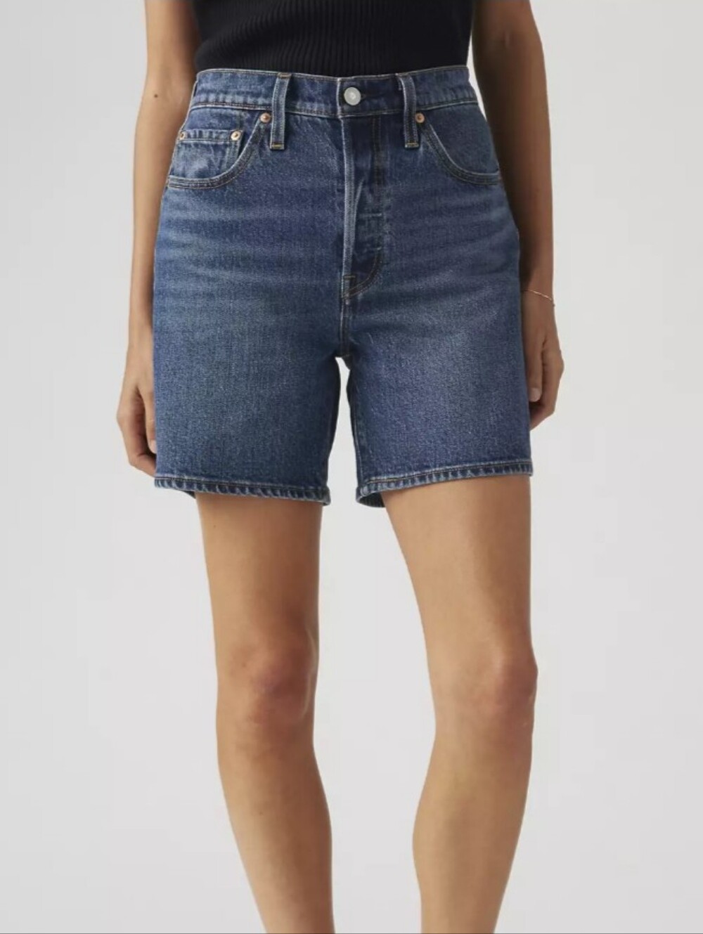 Levis 501 Mid Thigh Button Fly Medium Wash Denim Shorts Cotton